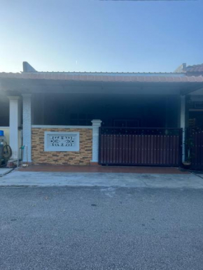 Adhwa Homestay